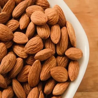 تصویر 2 از خرید و قیمت انواع بادام درختی خام